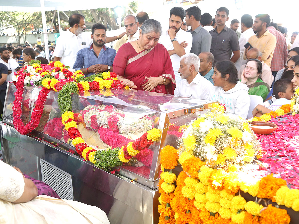 Family Members Final Respect to Nandamuri TarakaRathna FilmChamber - Sakshi39