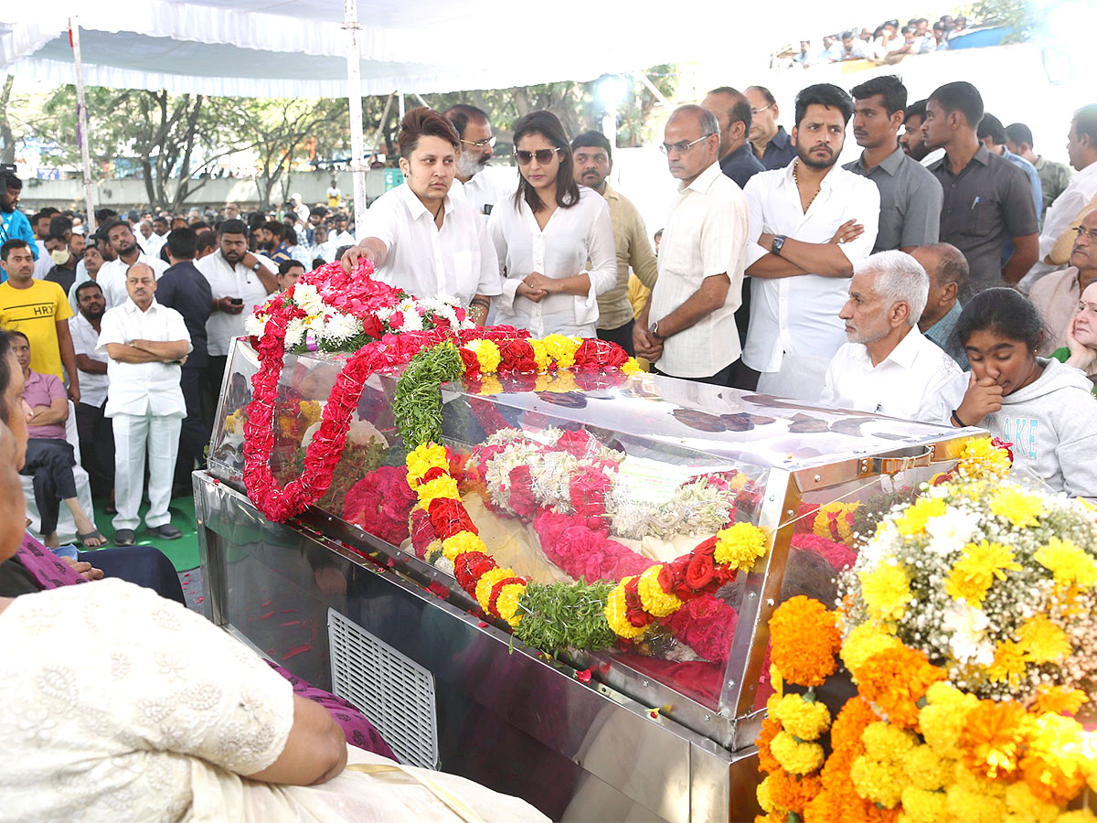 Family Members Final Respect to Nandamuri TarakaRathna FilmChamber - Sakshi41