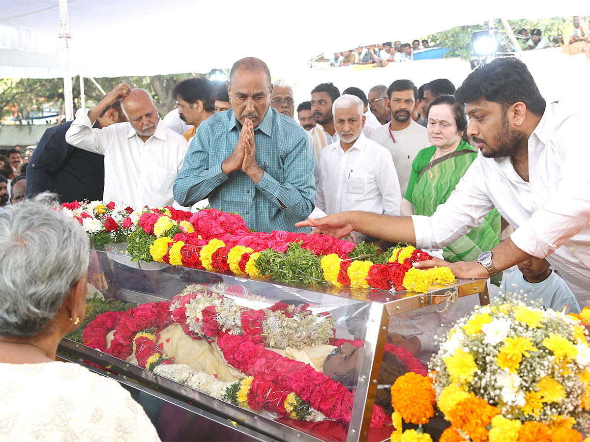 Family Members Final Respect to Nandamuri TarakaRathna FilmChamber - Sakshi62