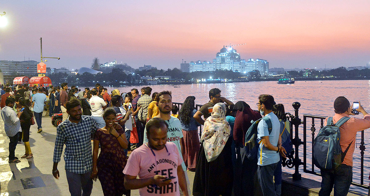 Hyderabad Sunday Funday is back at Tank Bund - Sakshi19