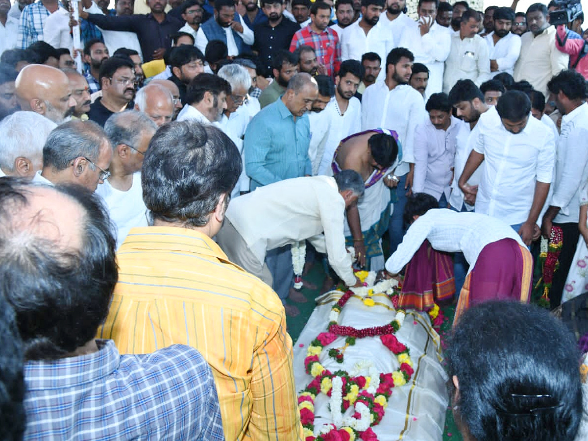  Taraka Ratna Funeral Photos - Sakshi11