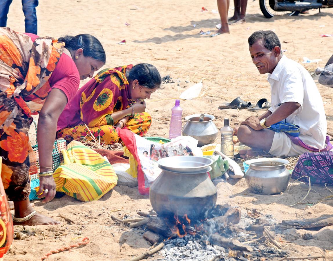 Srimukhalingam Temple in Srikakulam District - Sakshi16