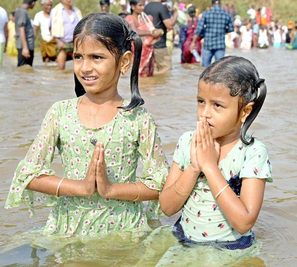 Srimukhalingam Temple in Srikakulam District - Sakshi17