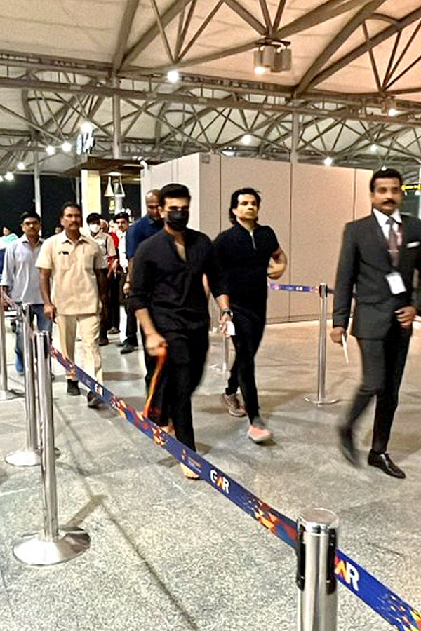 Ram Charan gets clicked at airport as he jets off to attend Oscars 2023 Photos - Sakshi6