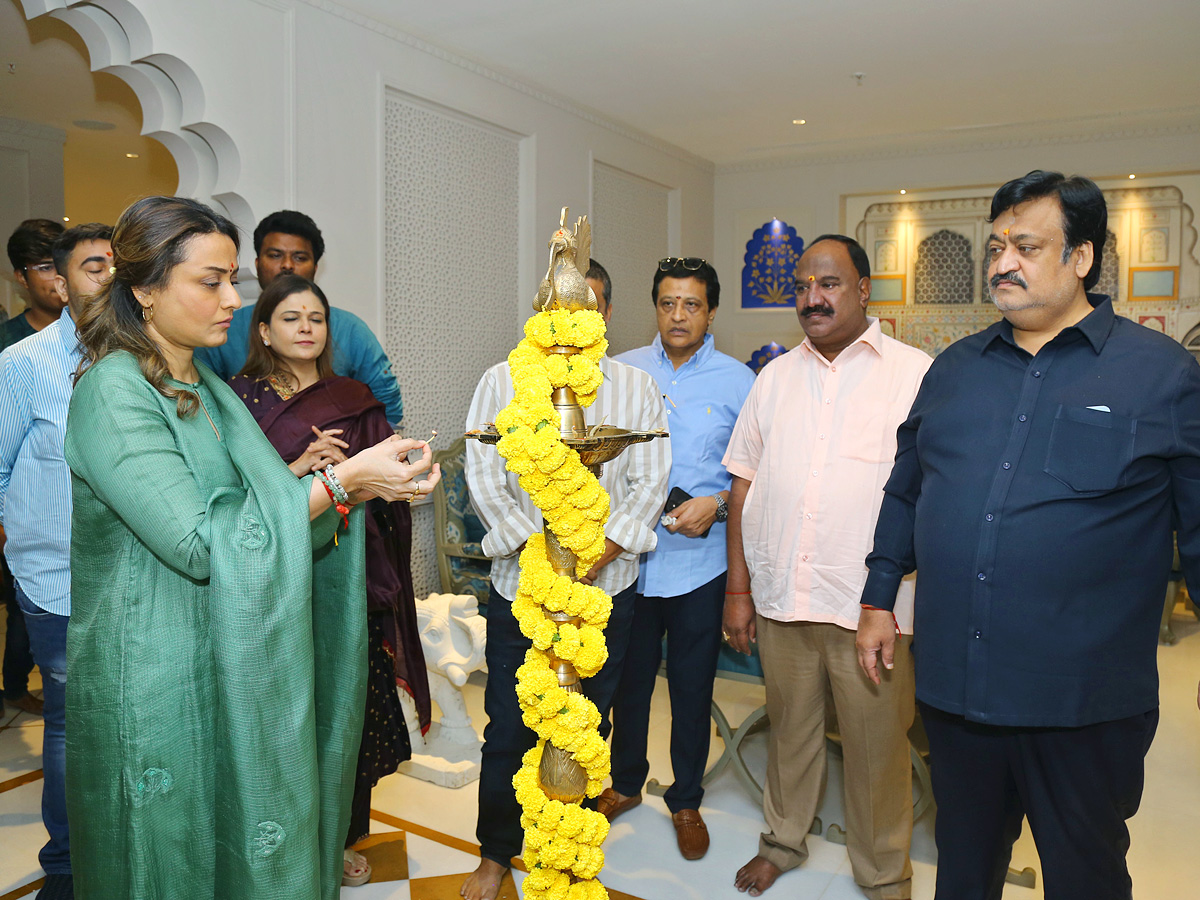 Asian Namrata shirodkar palace Heights Restaurant Grand opening Photos - Sakshi1