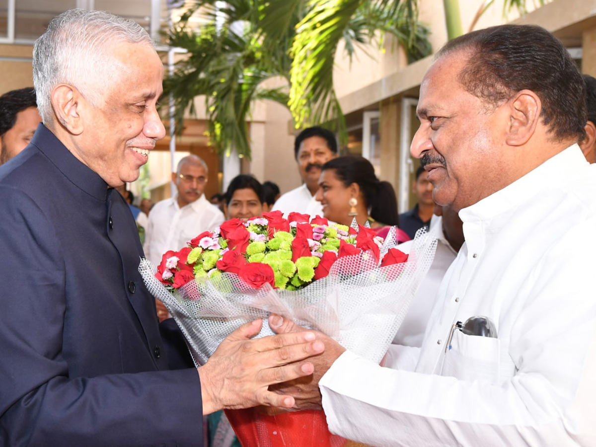 Justice Abdul Nazeer takes oath as Andhra Pradesh Governor Photos - Sakshi25