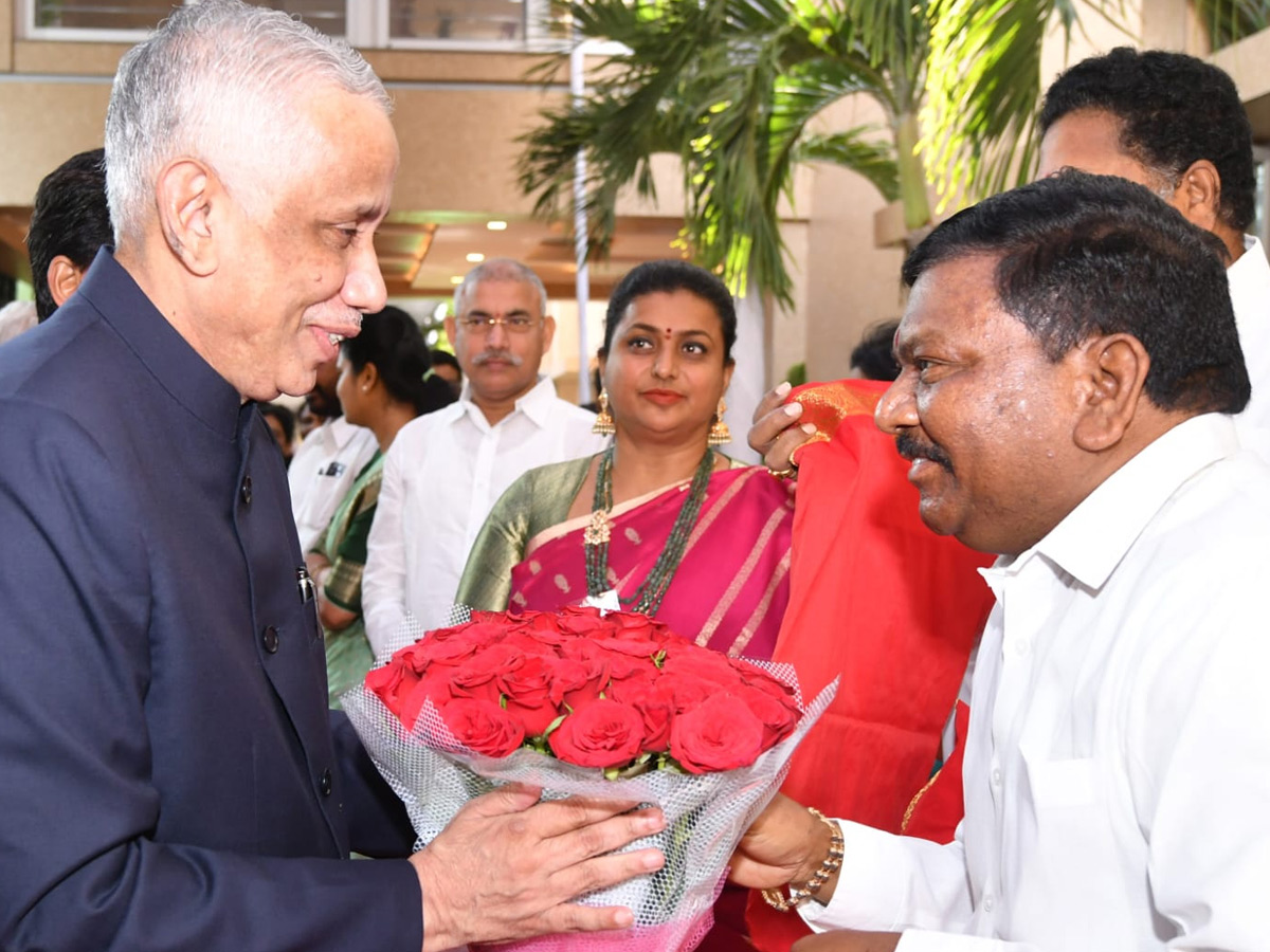 Justice Abdul Nazeer takes oath as Andhra Pradesh Governor Photos - Sakshi26