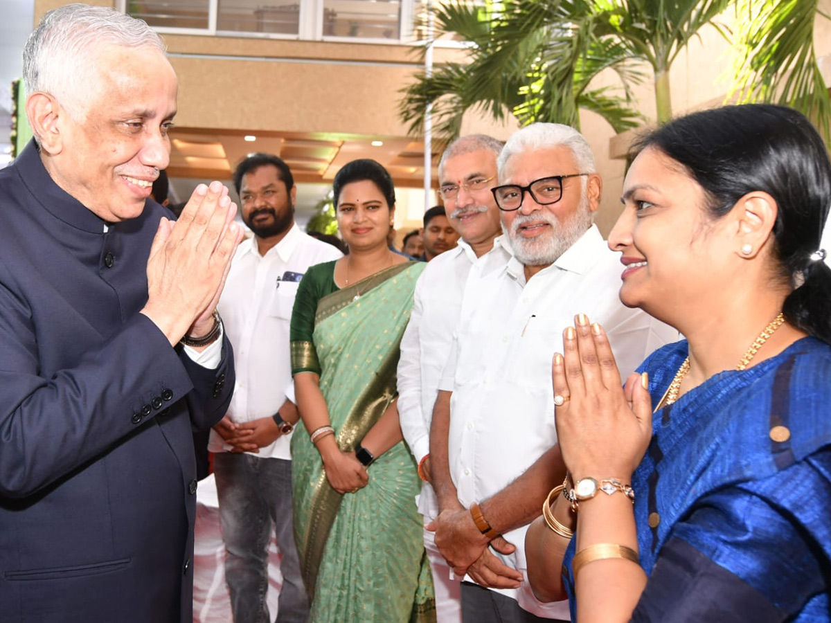 Justice Abdul Nazeer takes oath as Andhra Pradesh Governor Photos - Sakshi30