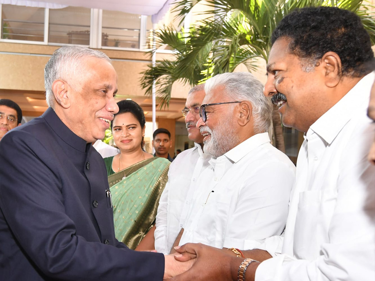 Justice Abdul Nazeer takes oath as Andhra Pradesh Governor Photos - Sakshi31