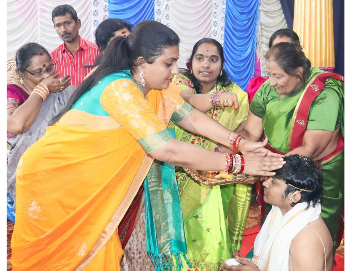 Jordar Sujatha and Rocking Rakesh Wedding Celebartion Photos - Sakshi15