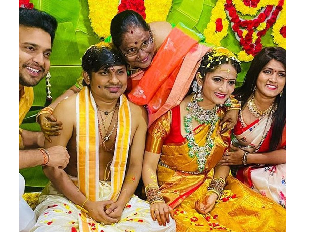 Jordar Sujatha and Rocking Rakesh Wedding Celebartion Photos - Sakshi3