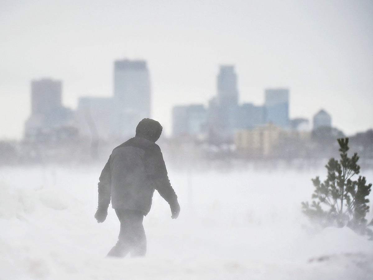 Massive Snow Storm Hits America Photos - Sakshi11