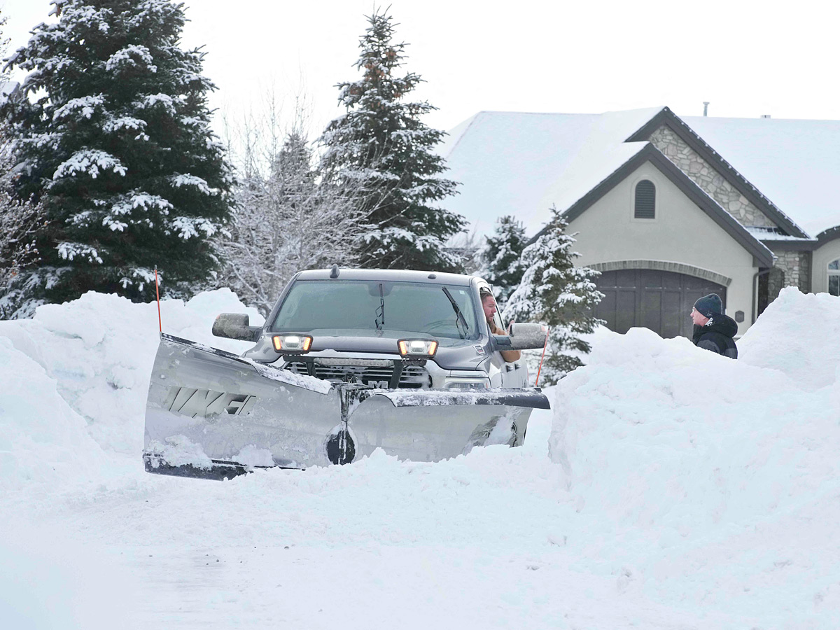 Massive Snow Storm Hits America Photos - Sakshi2