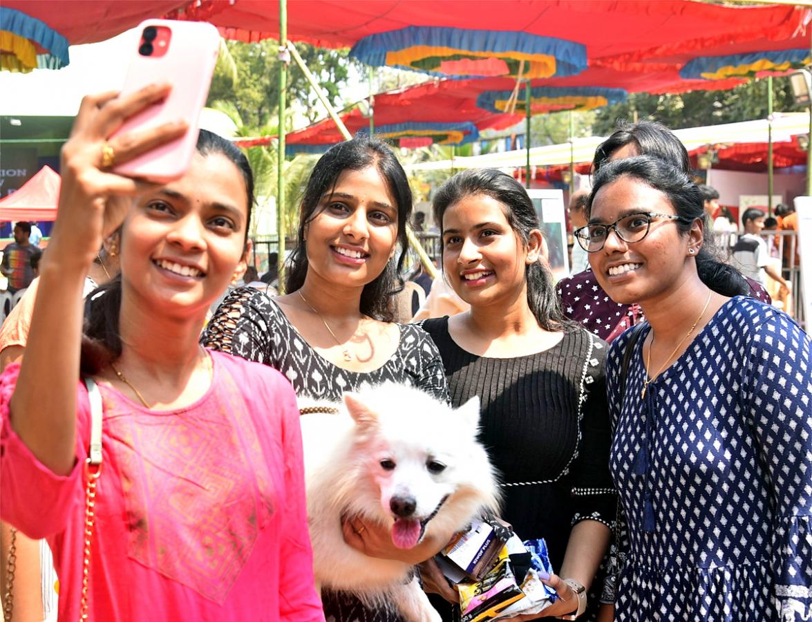 Dog Show In Guntur - Sakshi1