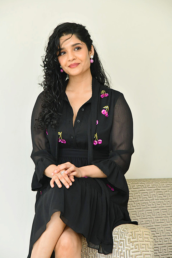 Ritika Singh Latest Pictures - Sakshi6