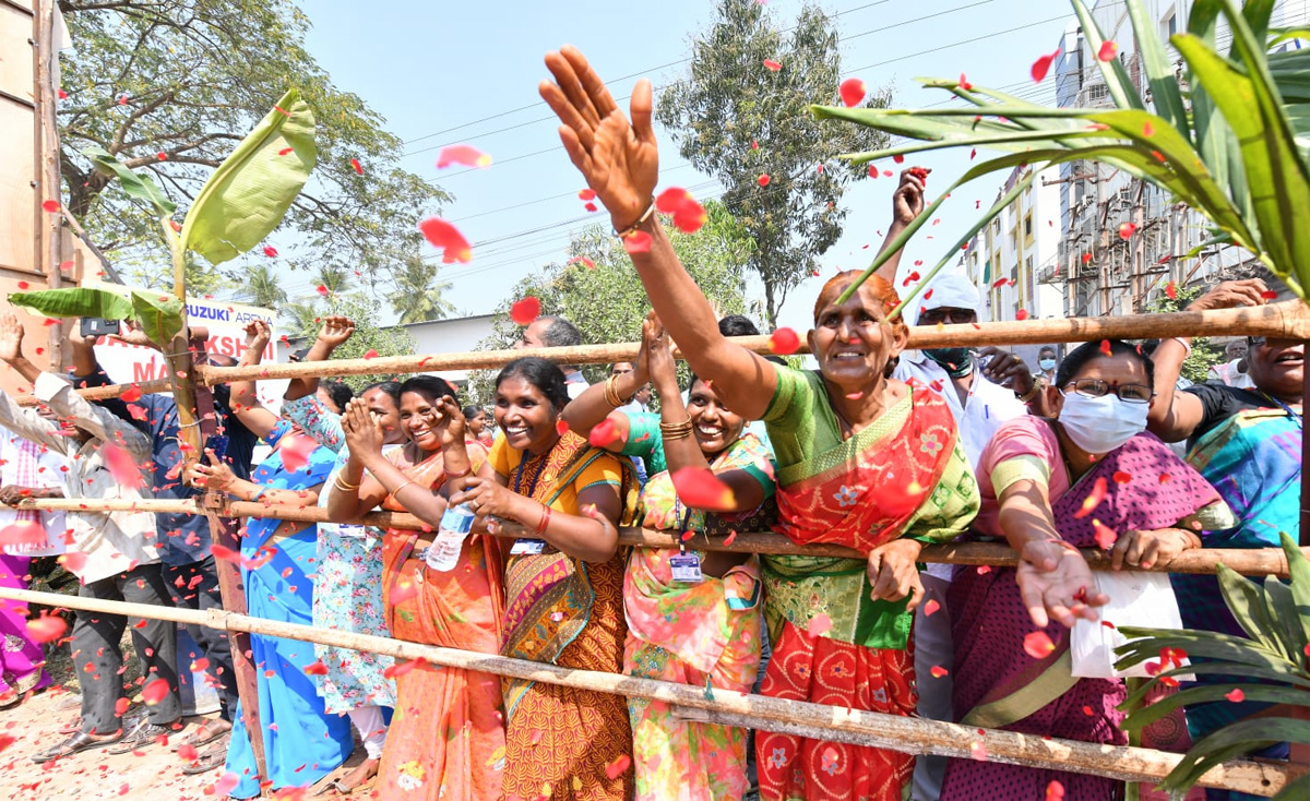 CM YS Jagan Tenali Tour Guntur District - Sakshi24