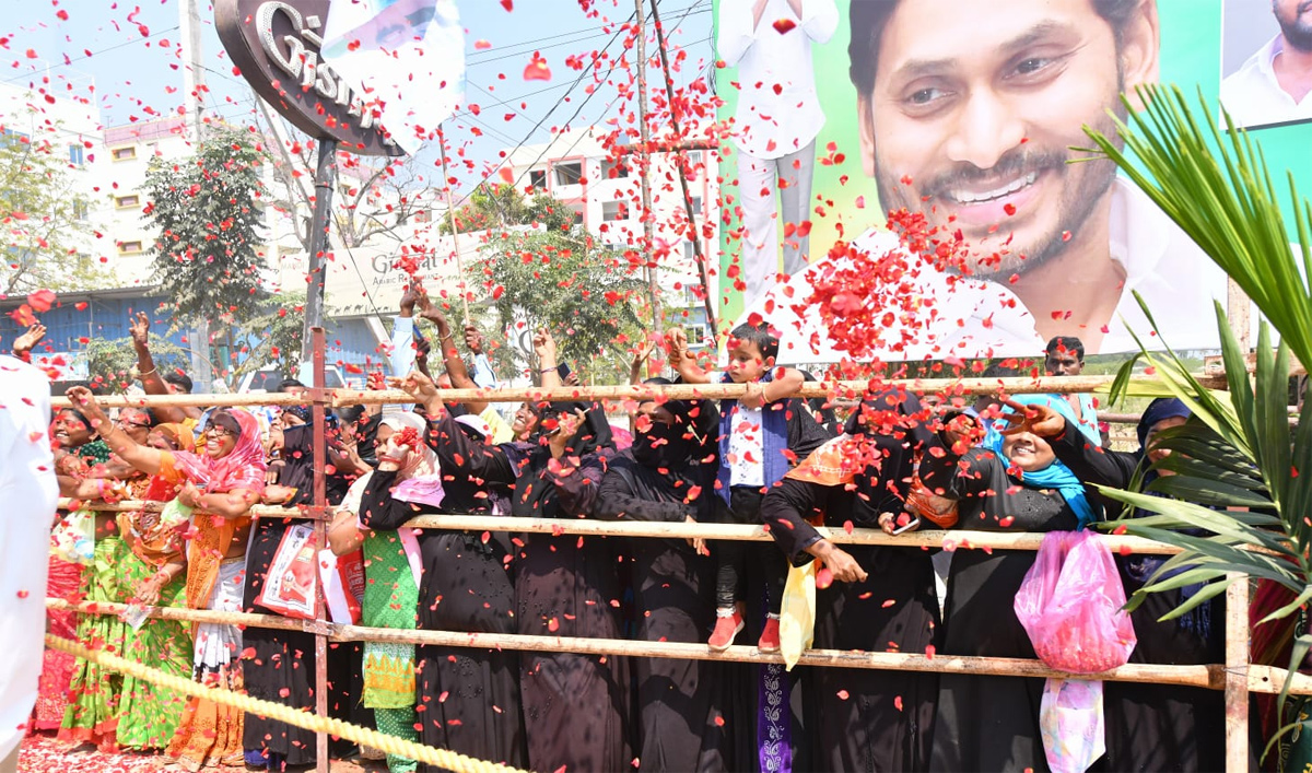 CM YS Jagan Tenali Tour Guntur District - Sakshi21