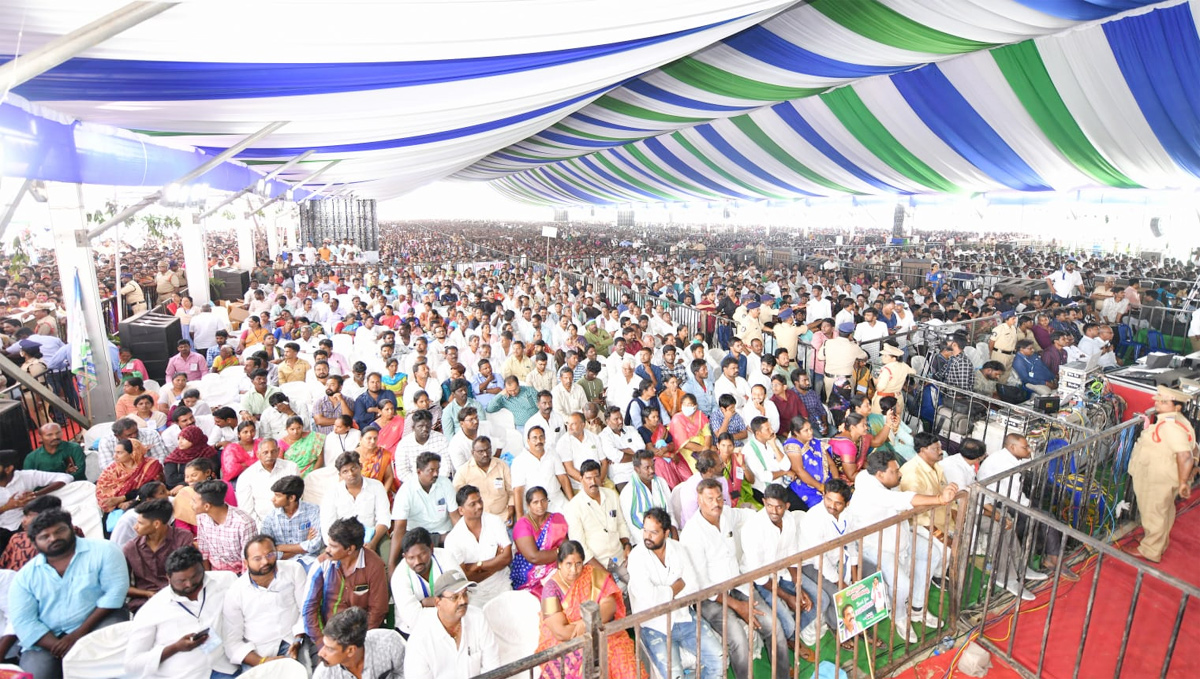 CM YS Jagan Tenali Tour Guntur District - Sakshi9