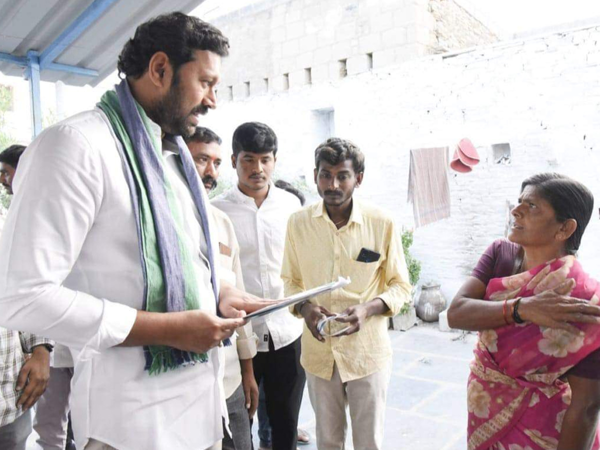Sri Parvathi Sametha Someswara Swamy Photos - Sakshi11