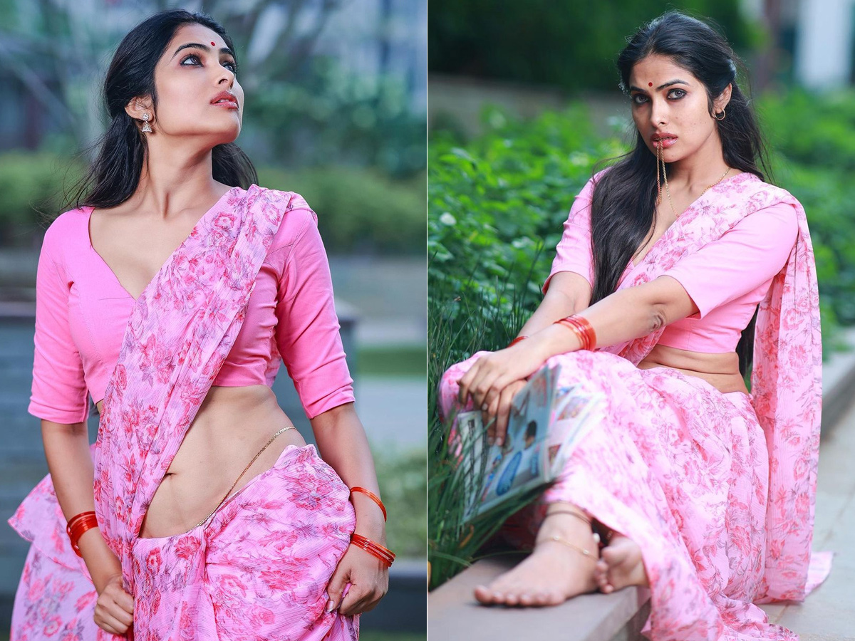 Divi Vadthya Poses a Silk Smitha Stills - Sakshi1