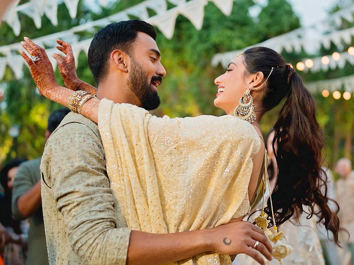 Athiya Shetty and KL Rahul share snapshots from their Haldi and Sangeet ceremonies Photos - Sakshi5