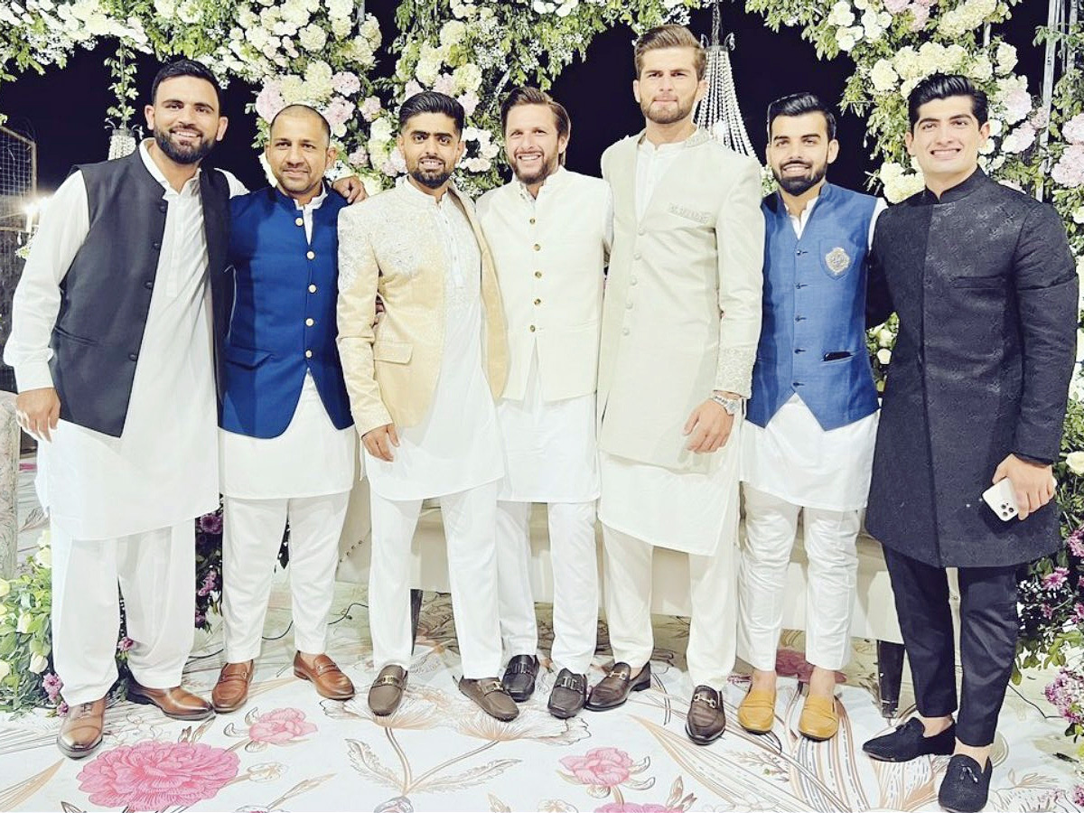 Shaheen Afridi marries Shahid Afridis daughter in a grand ceremony Photos - Sakshi4