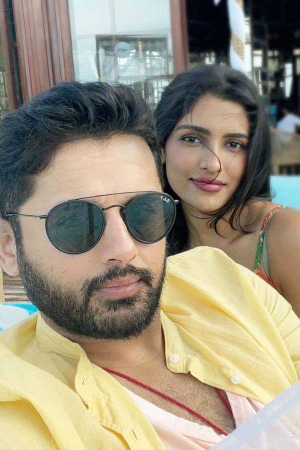 Hero Nithiin Wife Shalini Kandukuri Photos  - Sakshi13