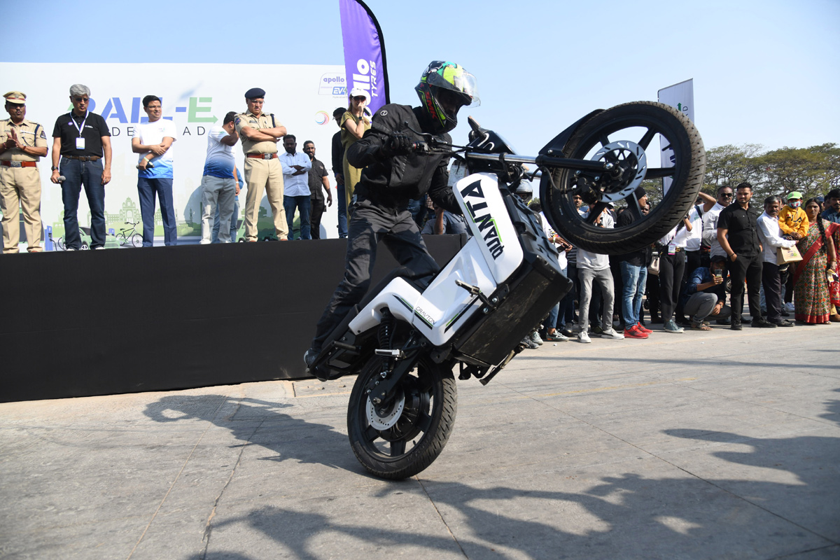 India largest EV rally flagged off in Hyderabad - Sakshi19