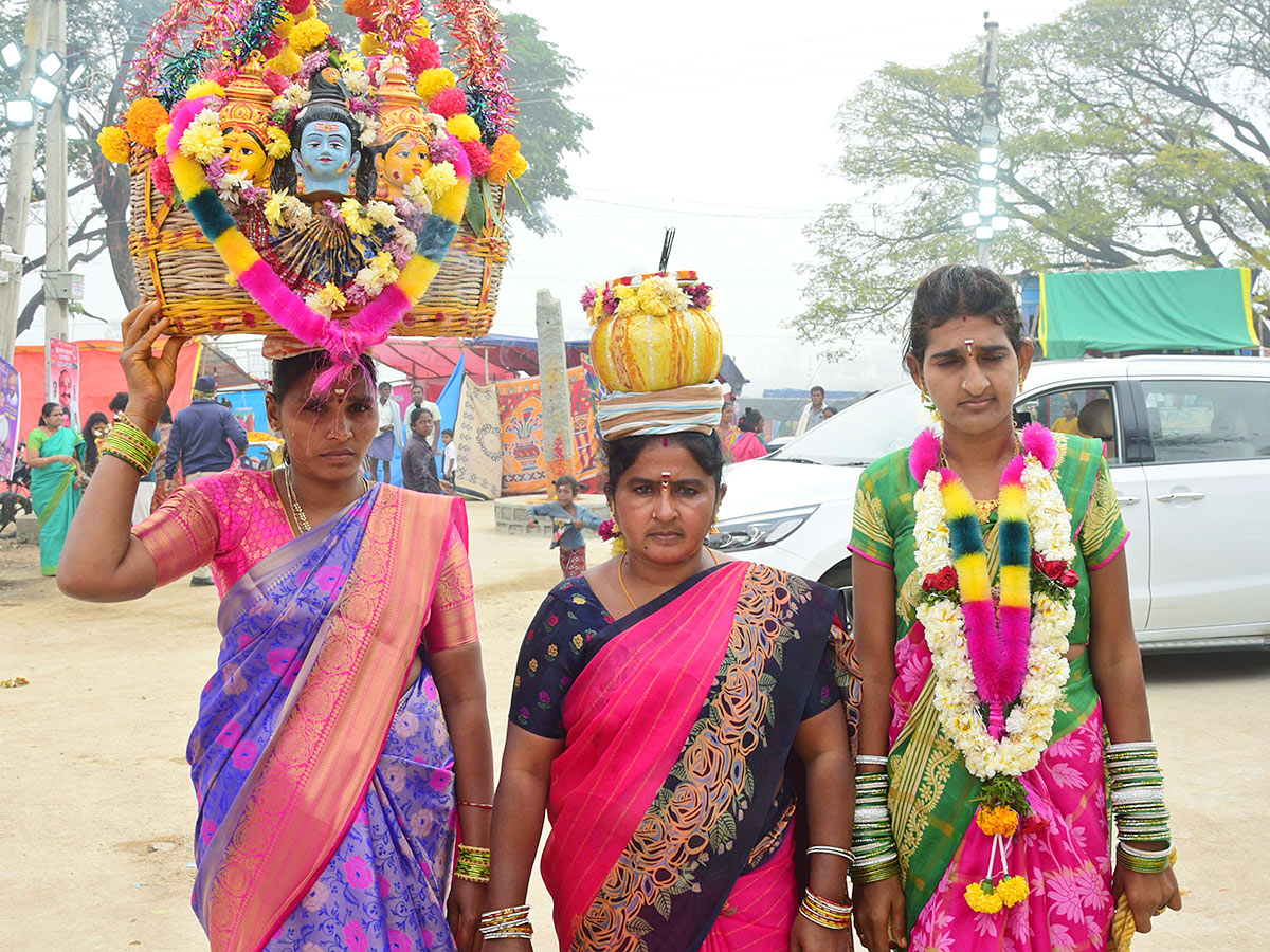 Peddagattu Jathara Durajpalli Photos - Sakshi17