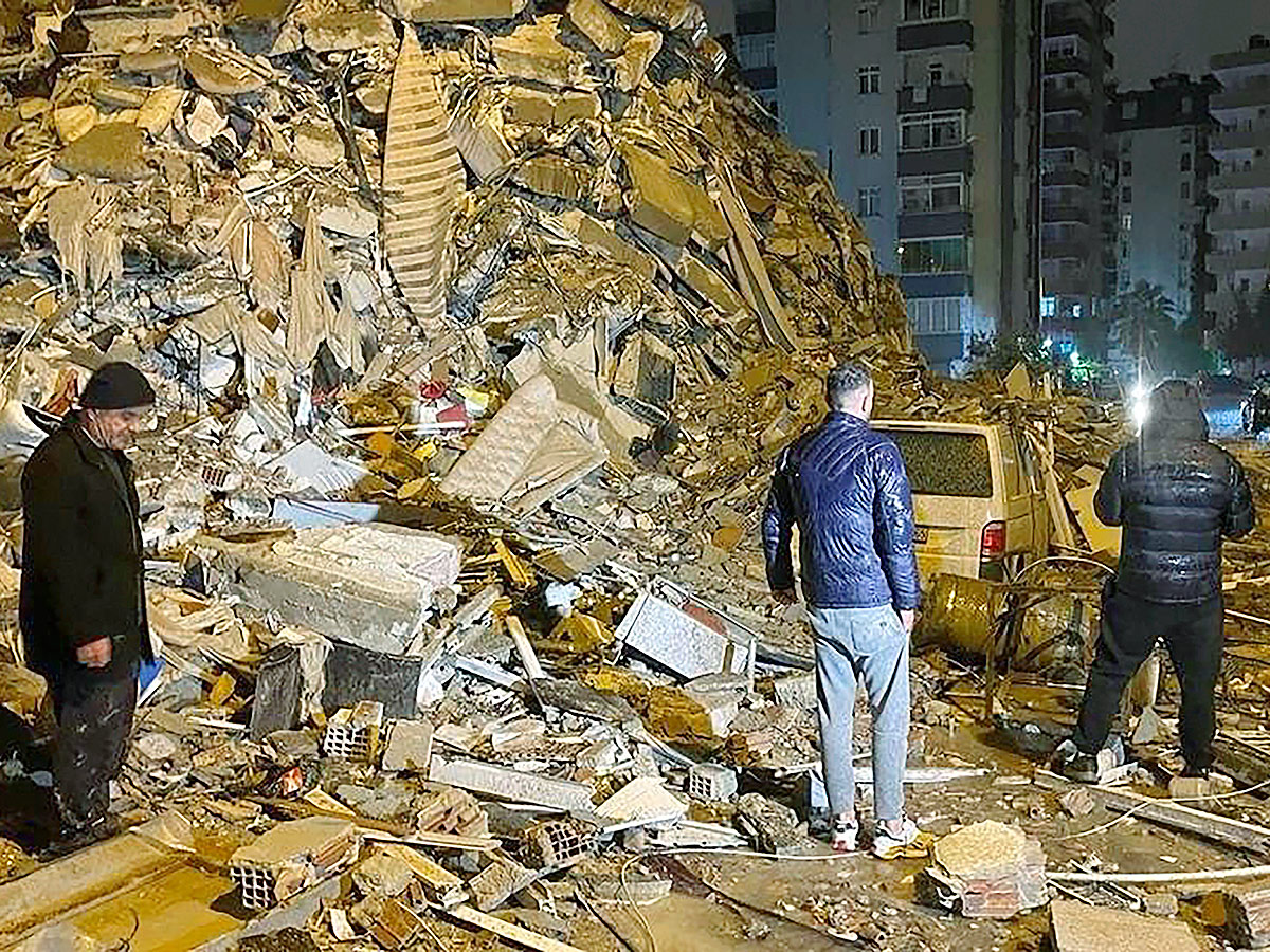 Powerful Earthquake Shakes Turkey Syria Photos - Sakshi13