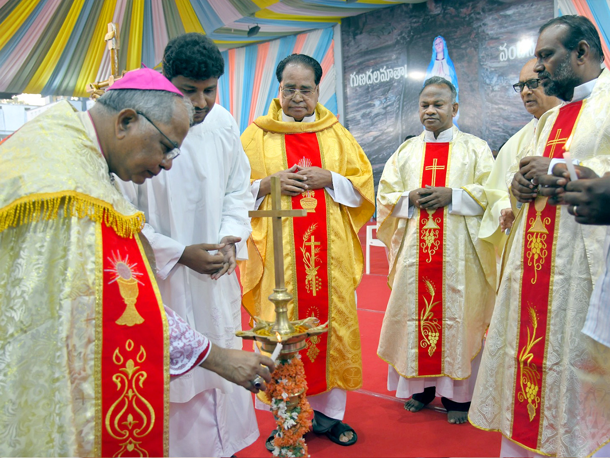 Gunadala Mary Matha festival Photos - Sakshi5