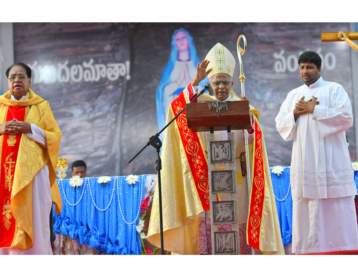 Gunadala Mary Matha festival Photos - Sakshi7