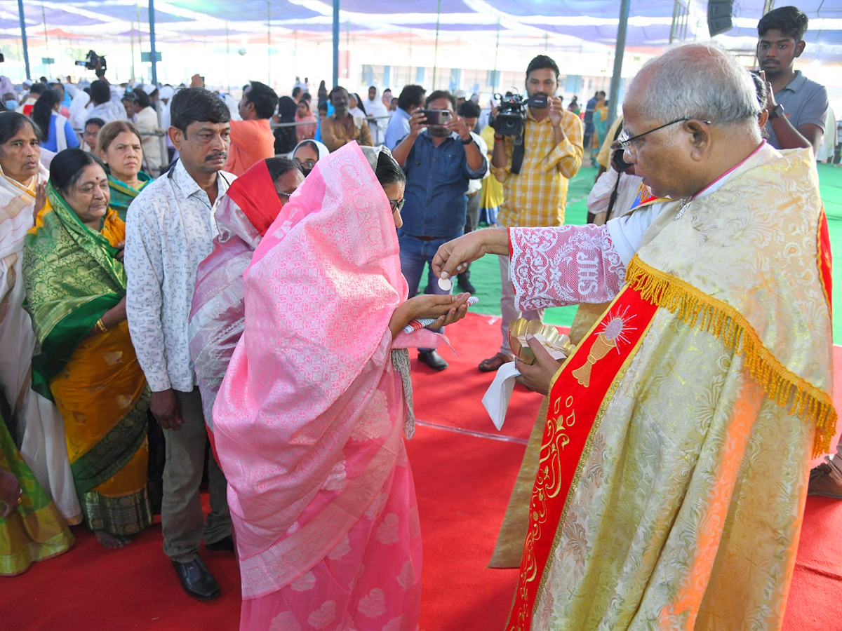 Gunadala Mary Matha festival Photos - Sakshi10