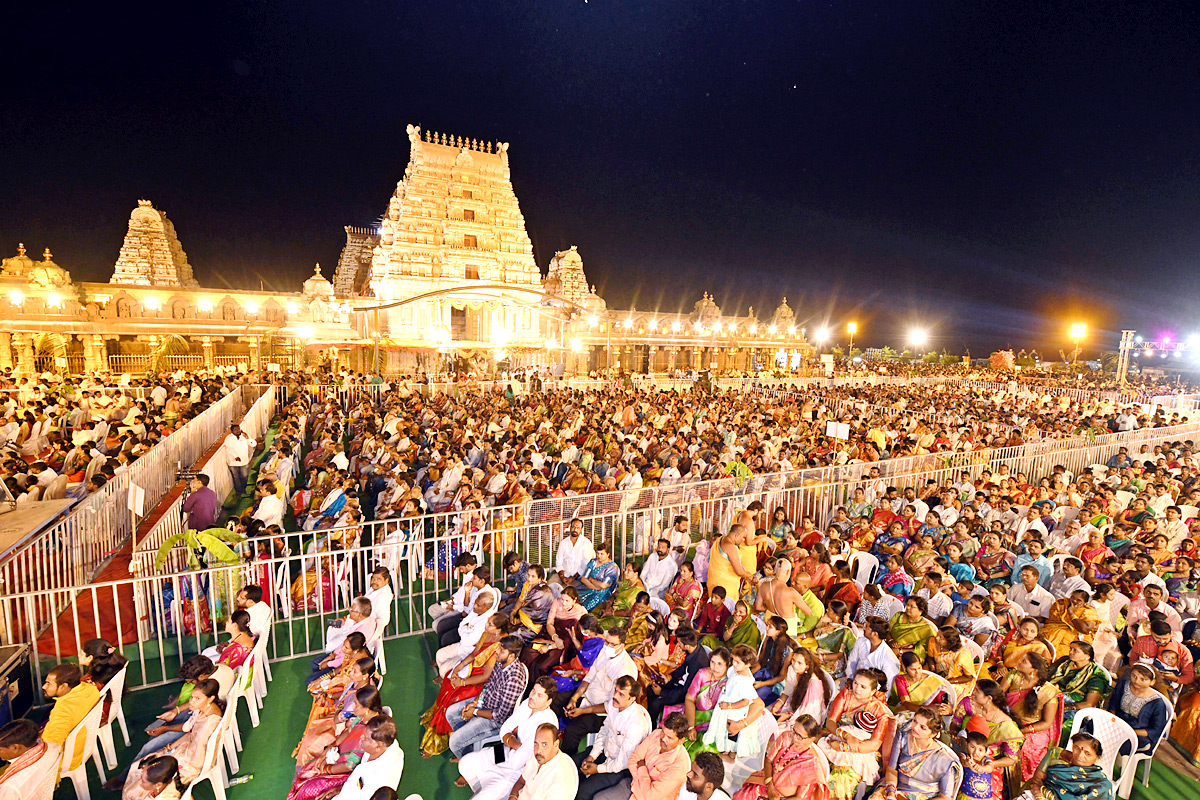 Yadadri Sri Lakshmi Narasimha Swamy Kalyana Mahotsavam - Sakshi11