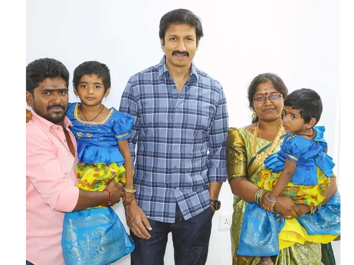 Hero Gopichand Visit His Assistant New Home Opening Ceremony Photos - Sakshi2