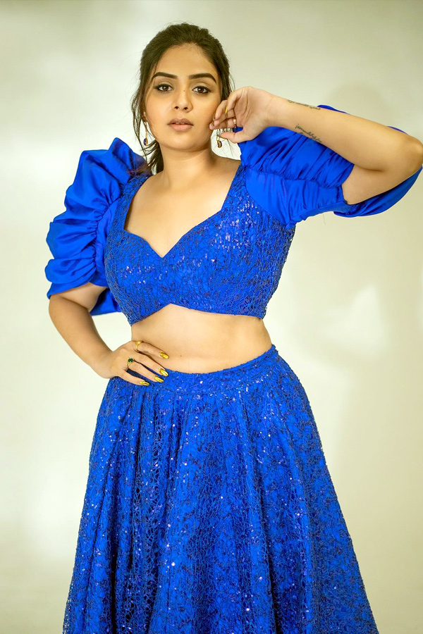 TV Anchor Sreemukhi Photo Gallery - Sakshi13