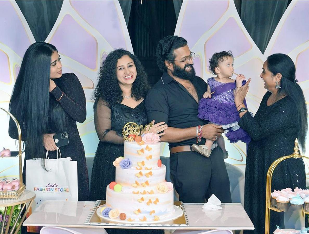 Kantara Hero Rishab shetty daughter birthday celebration photos - Sakshi18