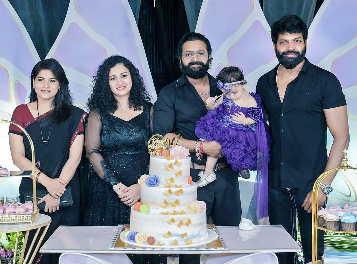 Kantara Hero Rishab shetty daughter birthday celebration photos - Sakshi28