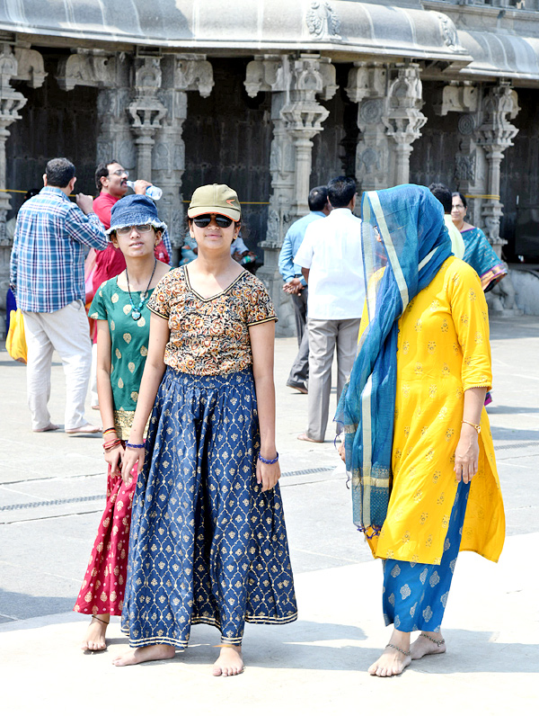 Huge Devotees Rush At Yadadri Sri Lakshmi Narasimha Swamy Temple - Sakshi16