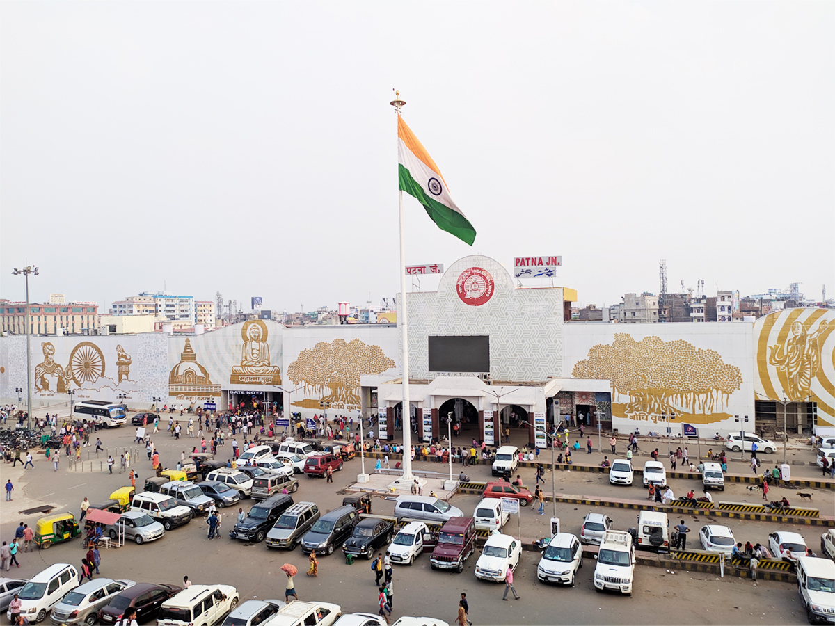 Top 10 Biggest Railway Stations In India Photos - Sakshi8