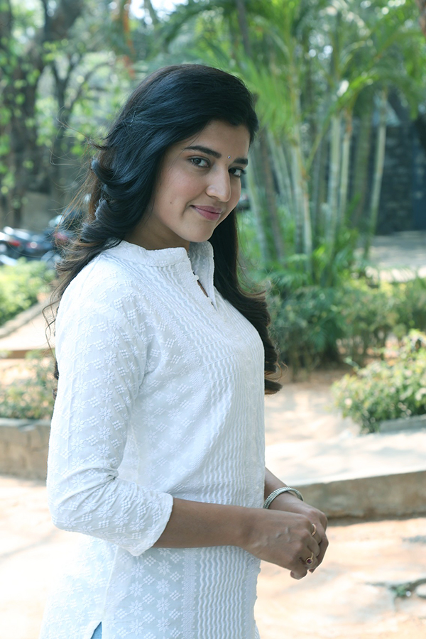 Actress Chitra Shukla Latest Pics - Sakshi23