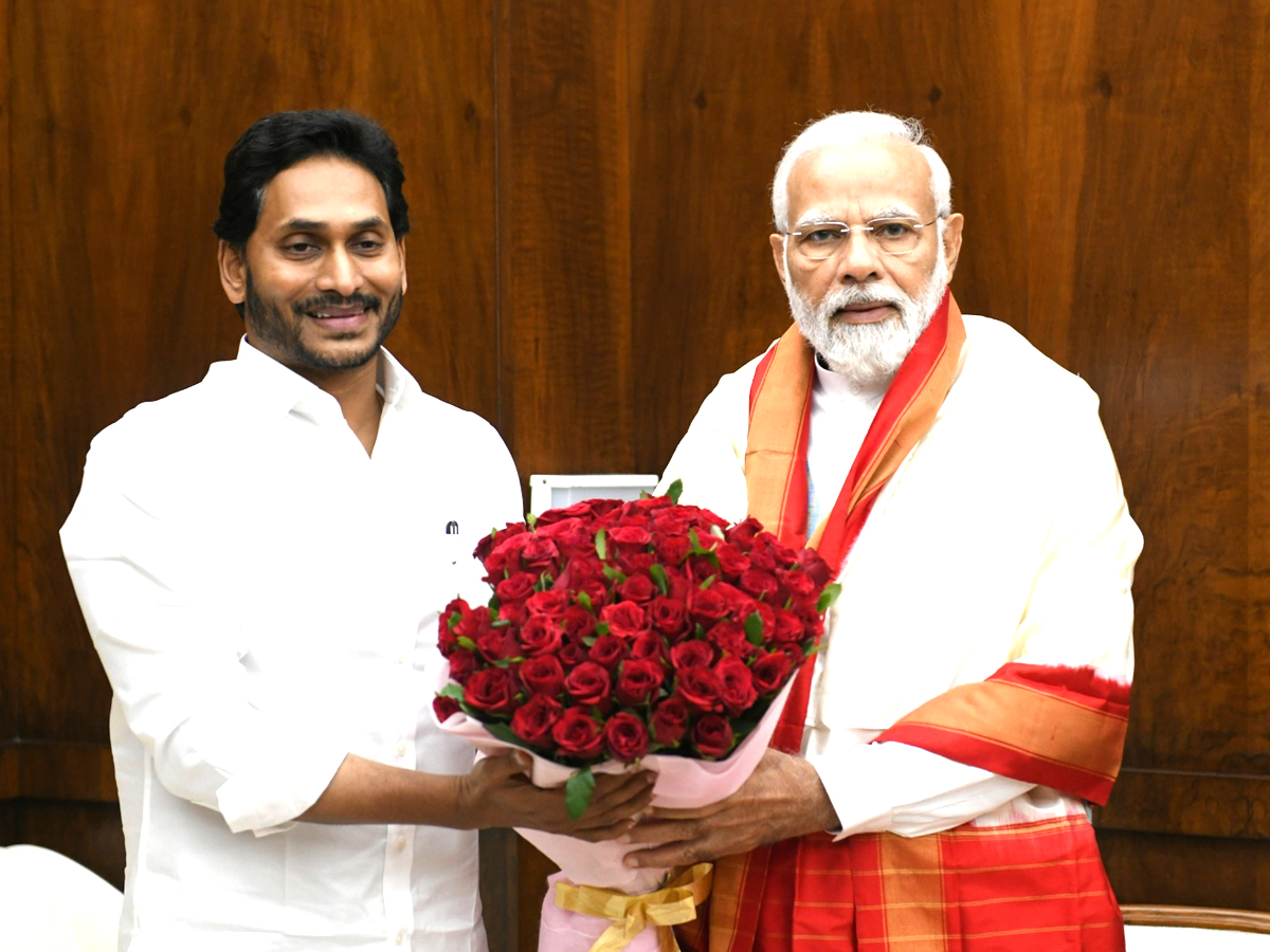 AP CM YS Jagan Meets PM Narendra Modi At Delhi - Sakshi1