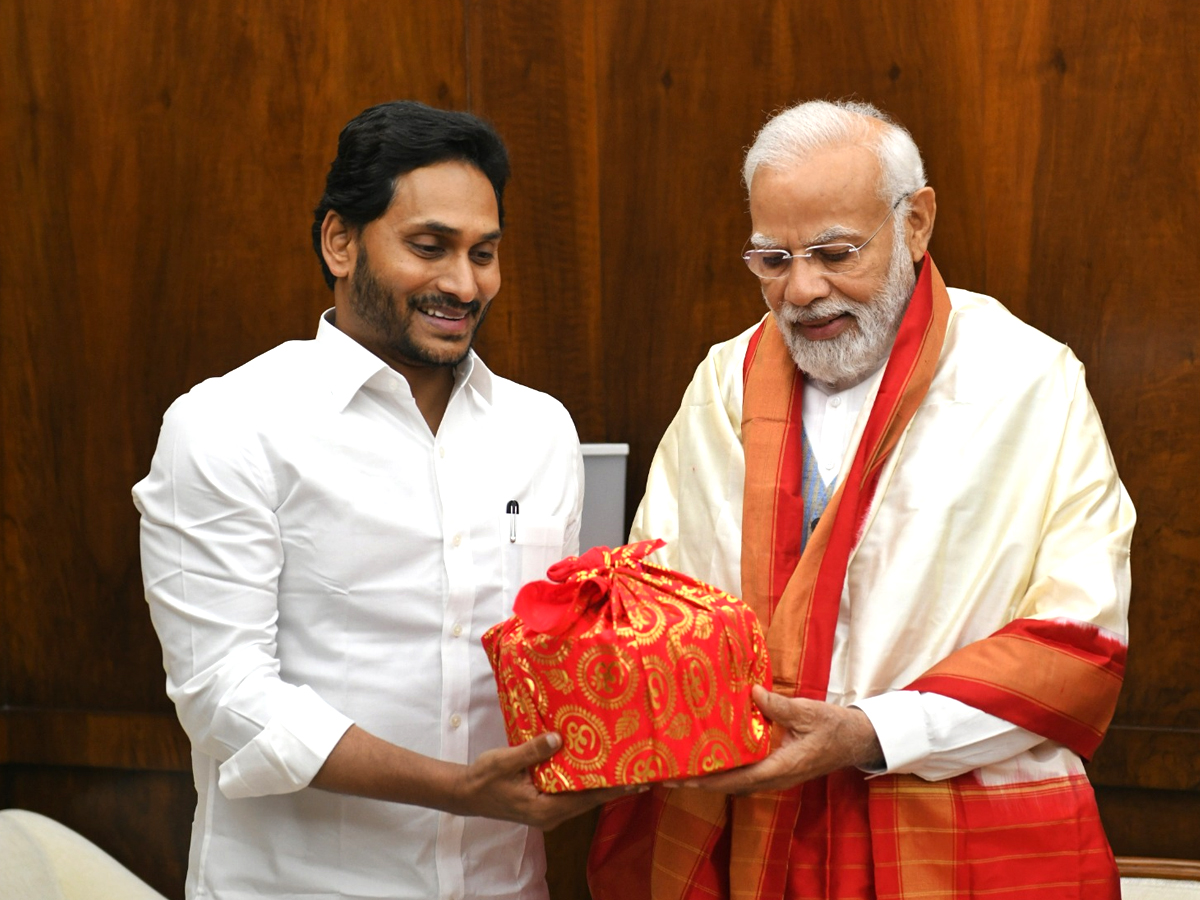 AP CM YS Jagan Meets PM Narendra Modi At Delhi - Sakshi3