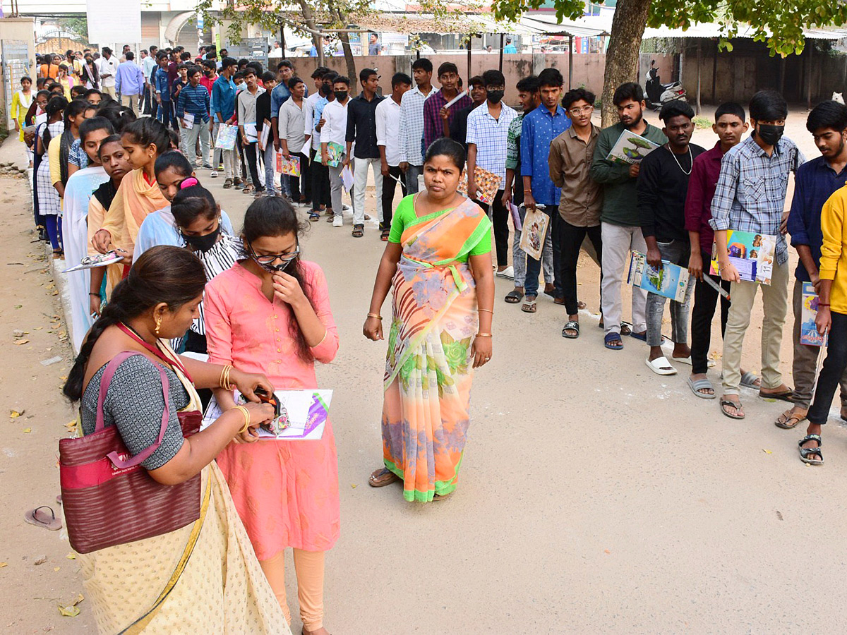 Best Photos of The Week in AP and Telangana Photo Gallery - Sakshi27