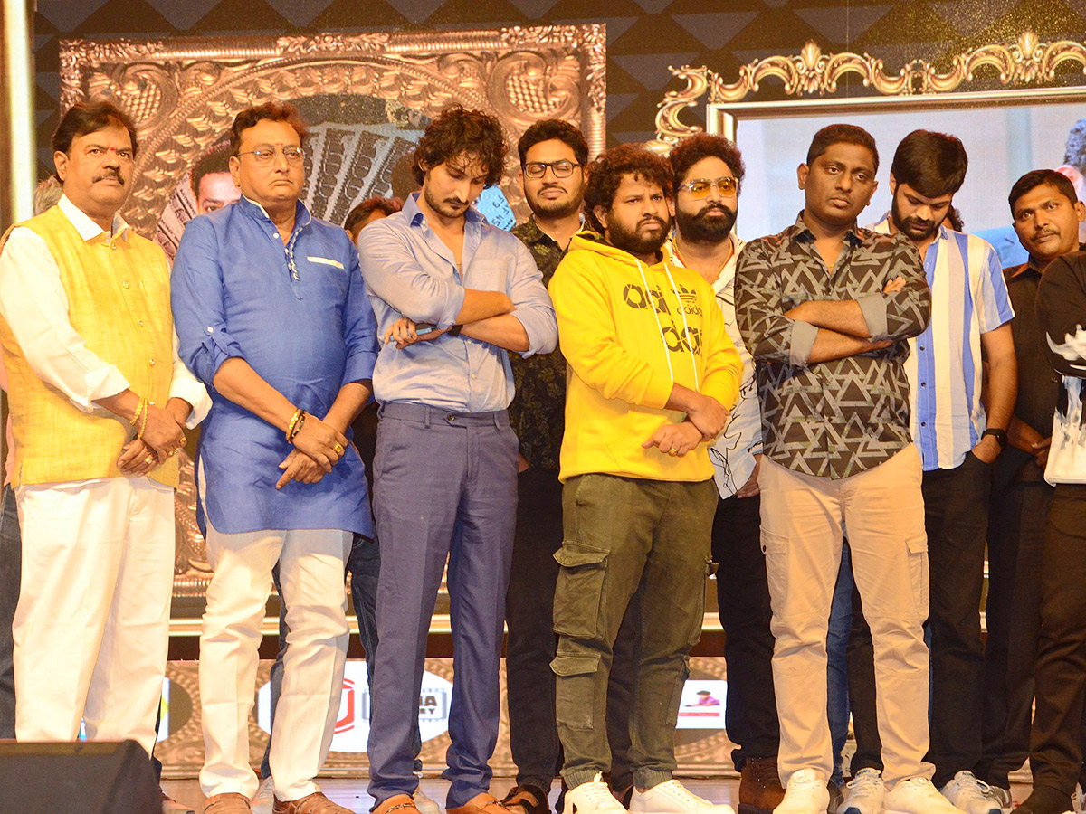 Das Ka Dhamki Pre Release Event Pics - Sakshi21