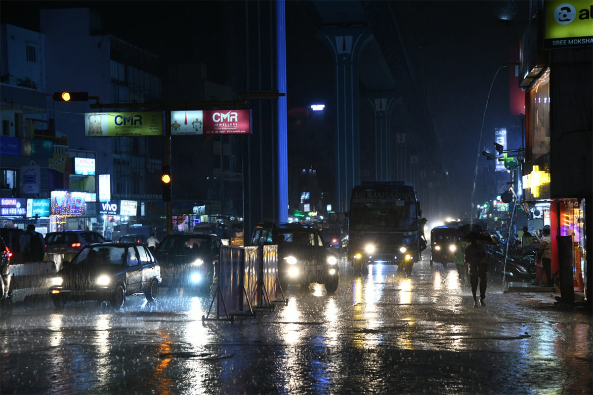 Heavy Rain in Tirupati Photos - Sakshi11