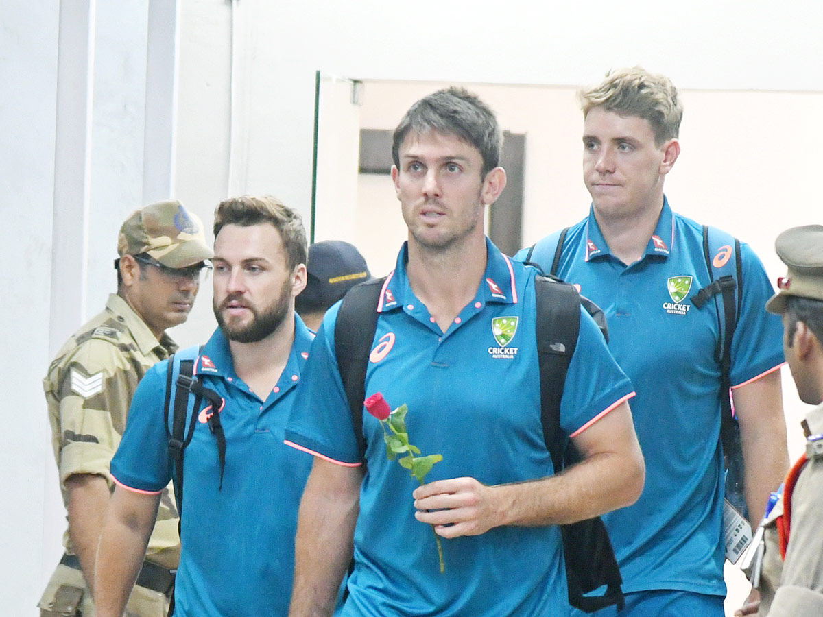 Team India and Team Australia Cricketers Reach To Vizag Photos - Sakshi2