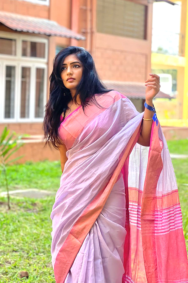 Tollywood Actress Eesha Rebba Beautiful Photos - Sakshi9