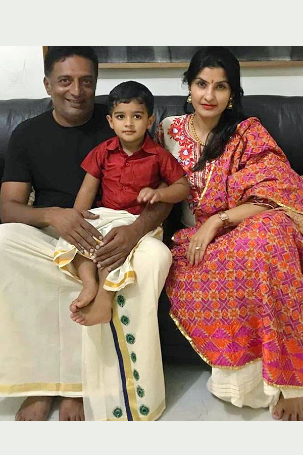 Actor Prakash Raj Latest Family Photos - Sakshi5