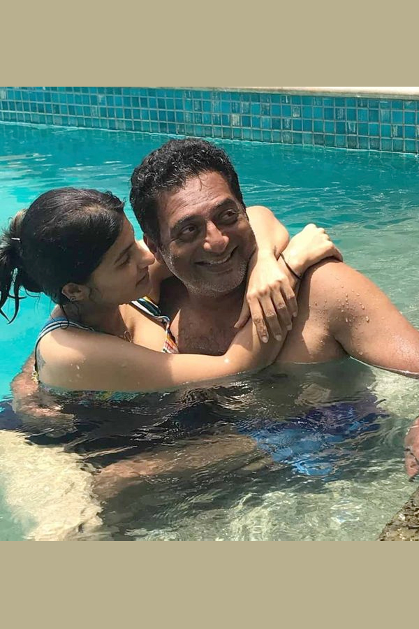 Actor Prakash Raj Latest Family Photos - Sakshi6